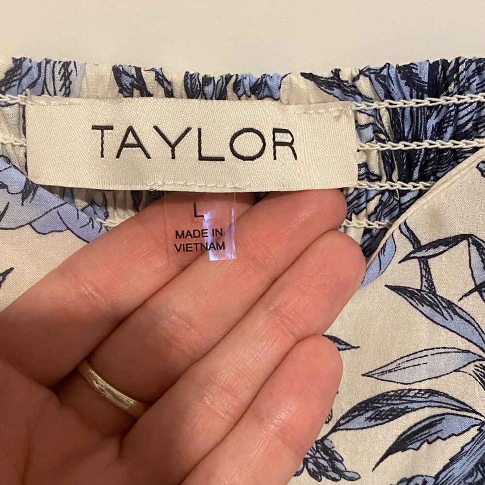 Taylor Blue & White Floral Maxi Dress – Sleeveless Sundress - Picture 2 of 5